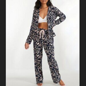 The Cooling Piped Pajama Set